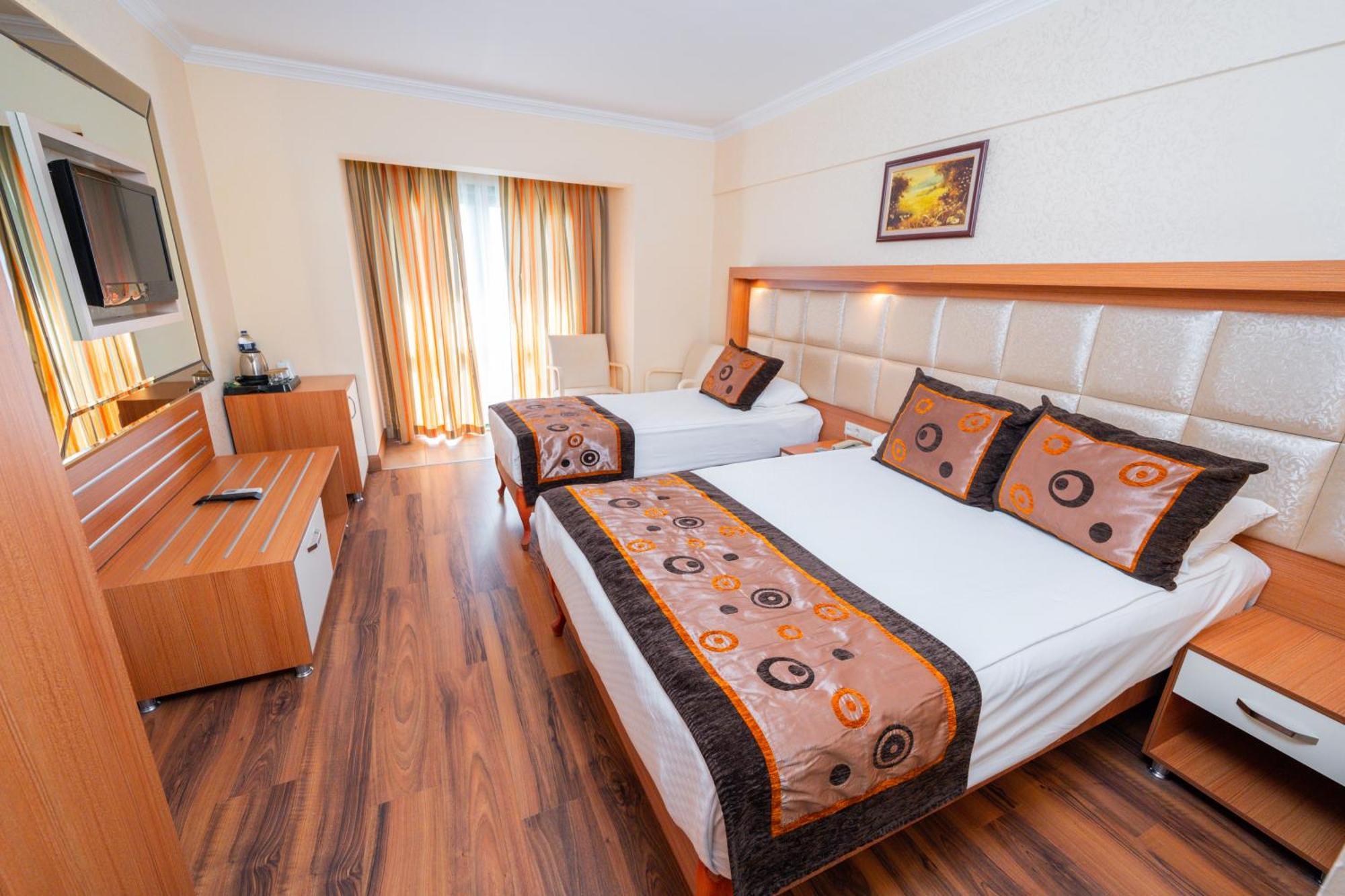 Oz Hotels Incekum Beach Алания Экстерьер фото