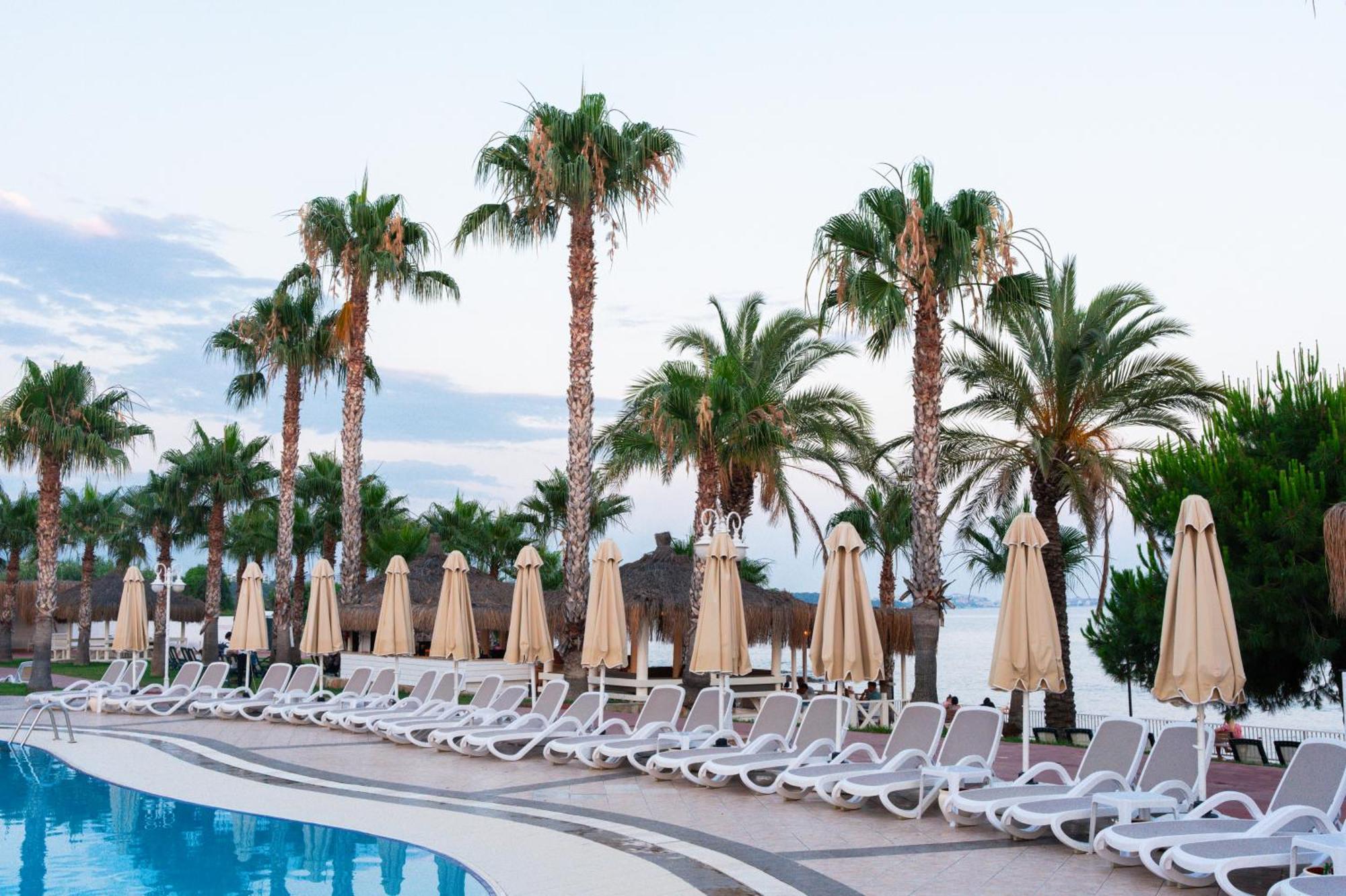 Oz Hotels Incekum Beach Алания Экстерьер фото