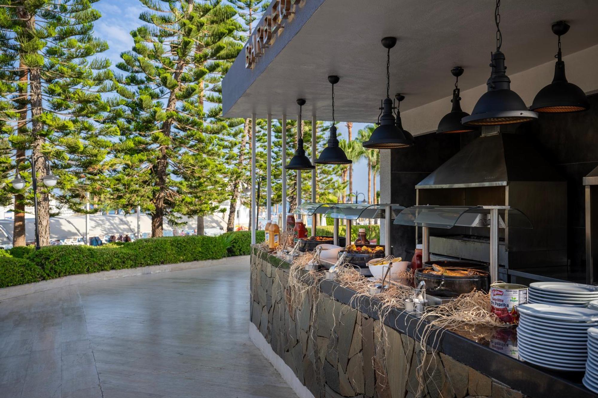 Oz Hotels Incekum Beach Алания Экстерьер фото